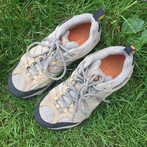 Merrell hiking boots Moab